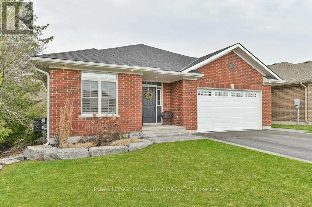 32 ABERDEEN STREET, Stirling-Rawdon, Ontario