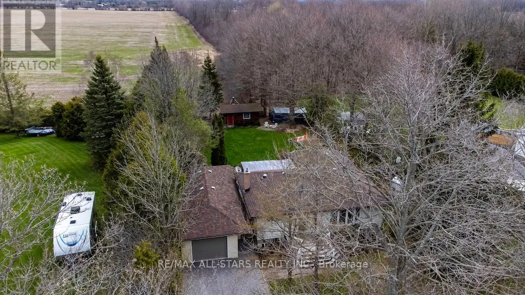 690 Post Road, Kawartha Lakes, Ontario  K0L 2X0 - Photo 3 - X12107175