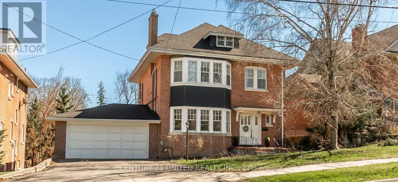 593 Weller Street, Peterborough Central, Ontario  K9H 2N9 - Photo 1 - X11997079