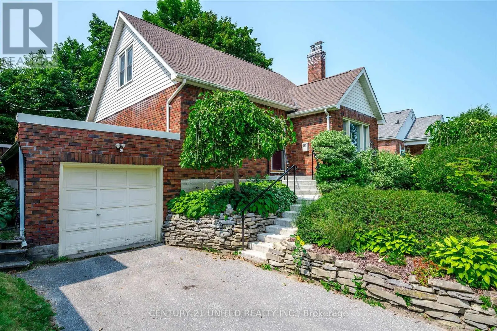479 Albertus Avenue, Peterborough Central, Ontario  K9J 6A1 - Photo 2 - X12107380