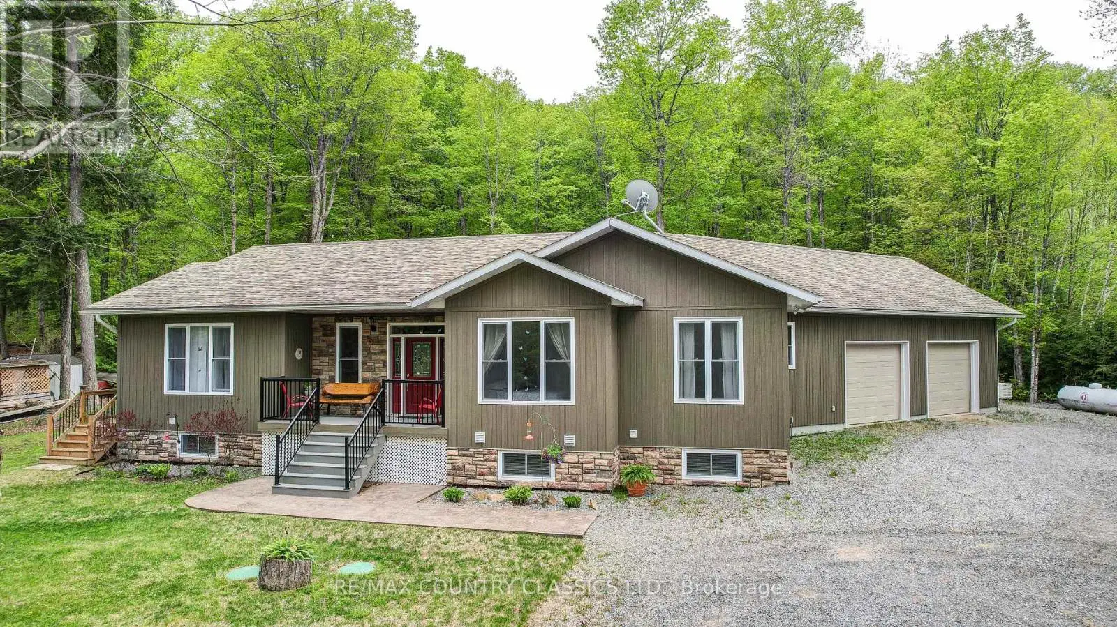 581 Forestview Road, Hastings Highlands, Ontario  K0L 2A0 - Photo 1 - X12059556