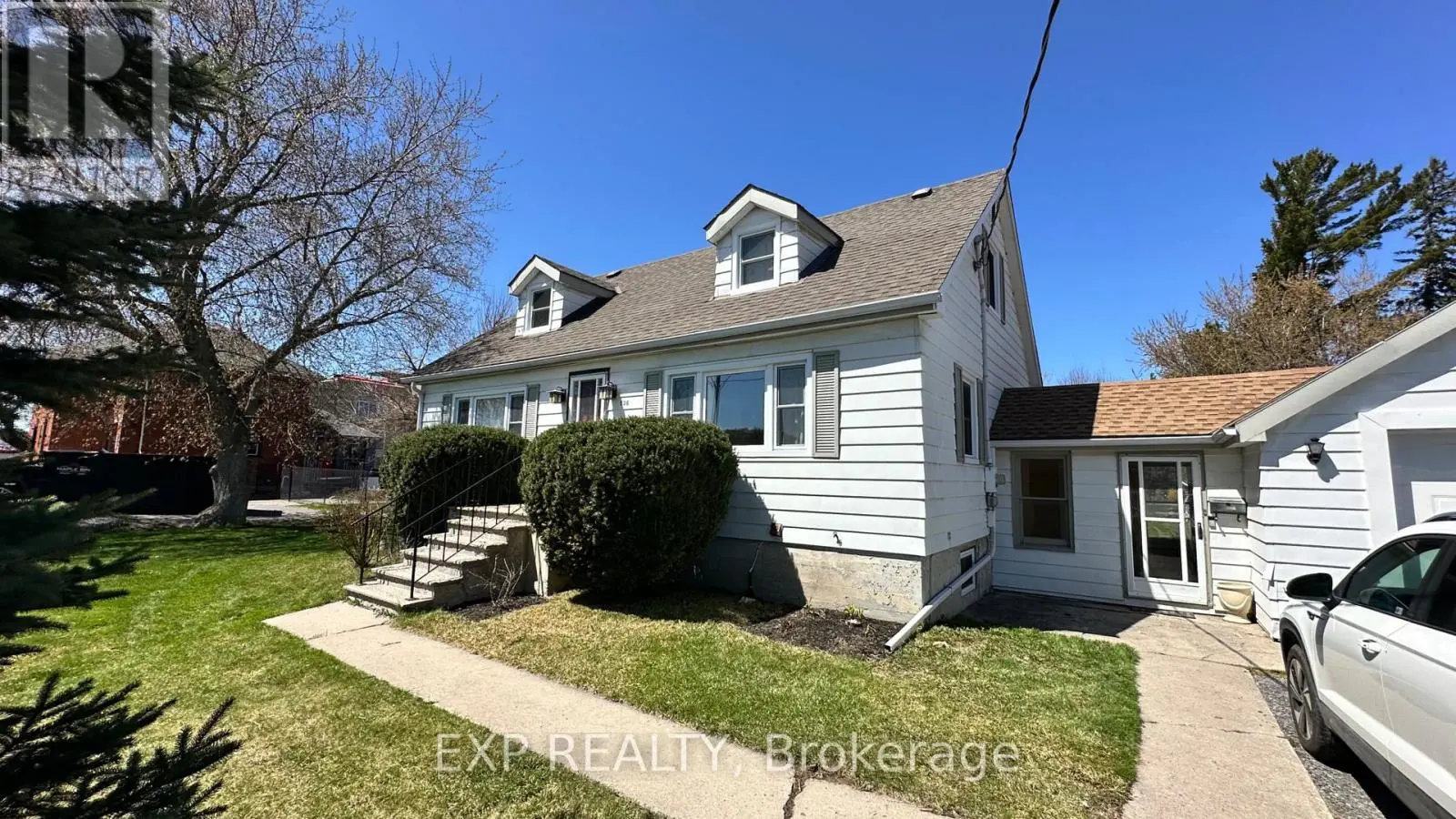 Main - 536 Dundas Street E, Belleville, Ontario  K8N 1G5 - Photo 1 - X12107719