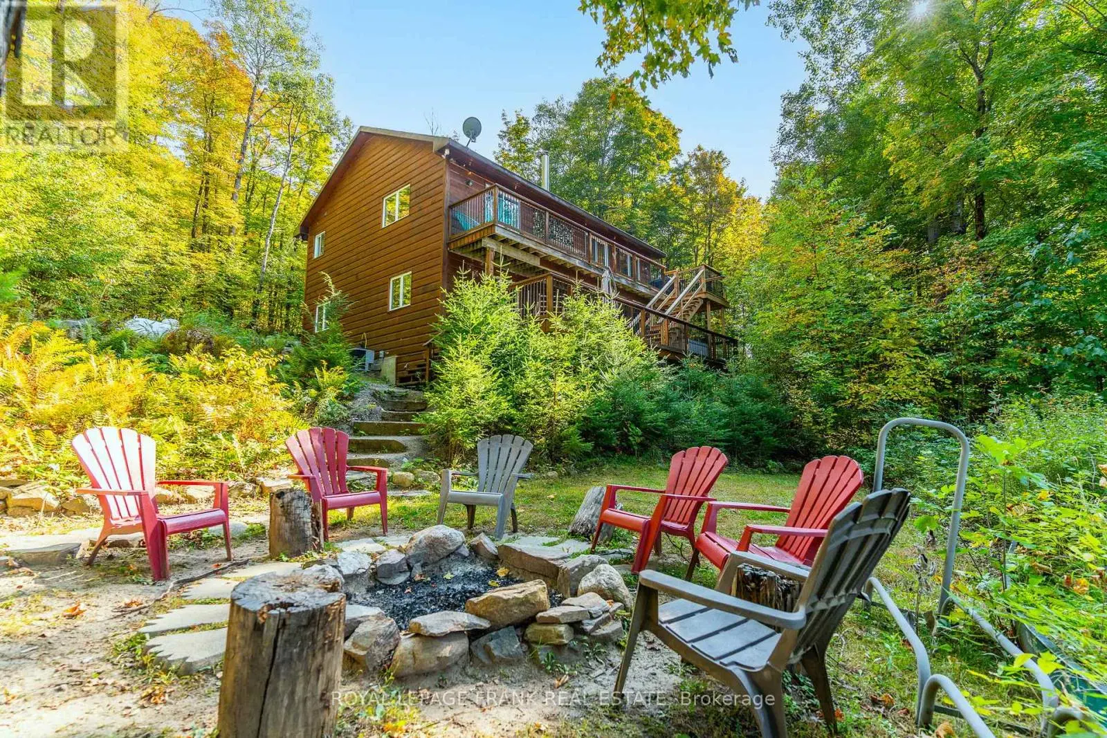 1091 Eashores Road N, Dysart Et Al, Ontario  K0M 1M0 - Photo 1 - X9361561