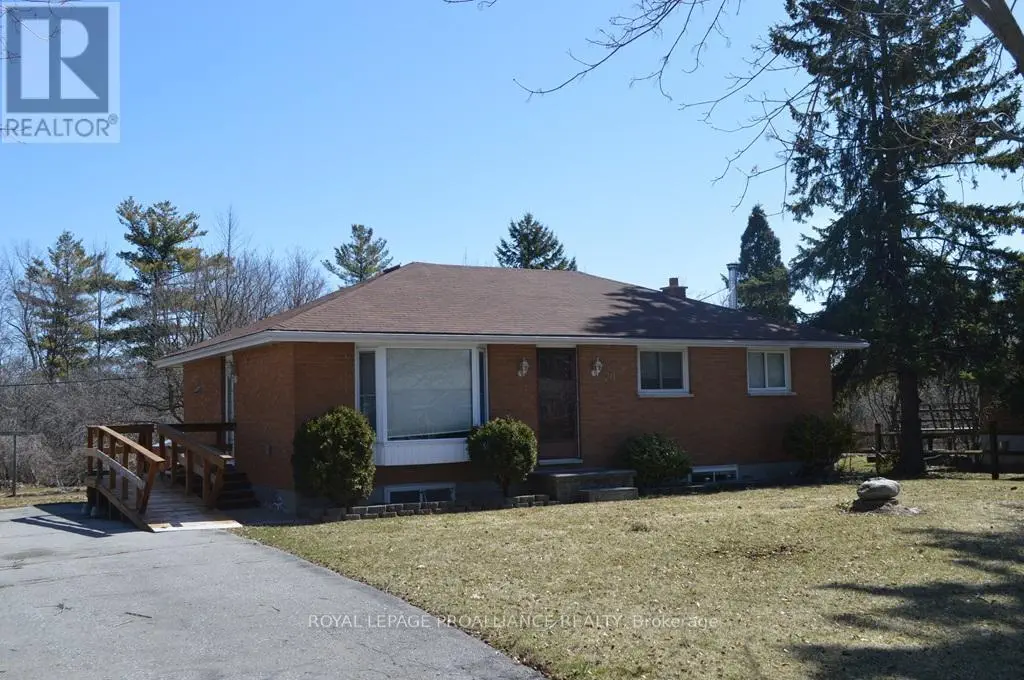 70 JEFFREY DRIVE, Quinte West, Ontario