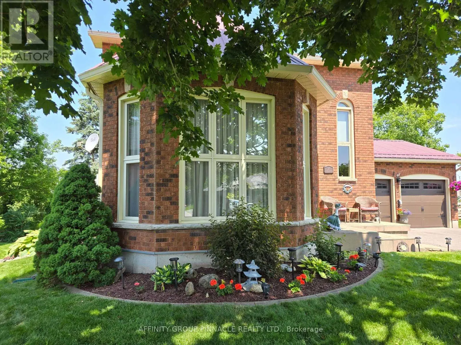 20 Olympia Court, Kawartha Lakes, Ontario  K9V 6C8 - Photo 2 - X12108420