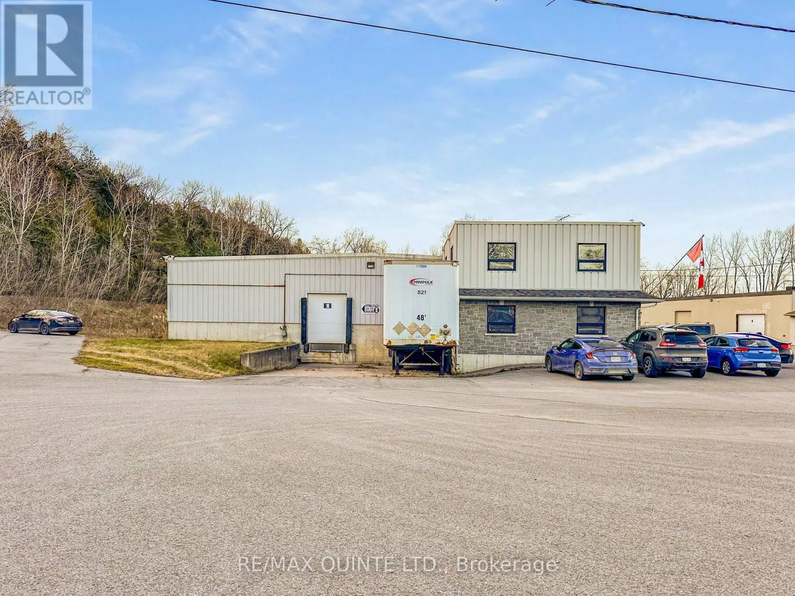 42 Gotha Street, Quinte West, Ontario  K8V 6E1 - Photo 1 - X12108951