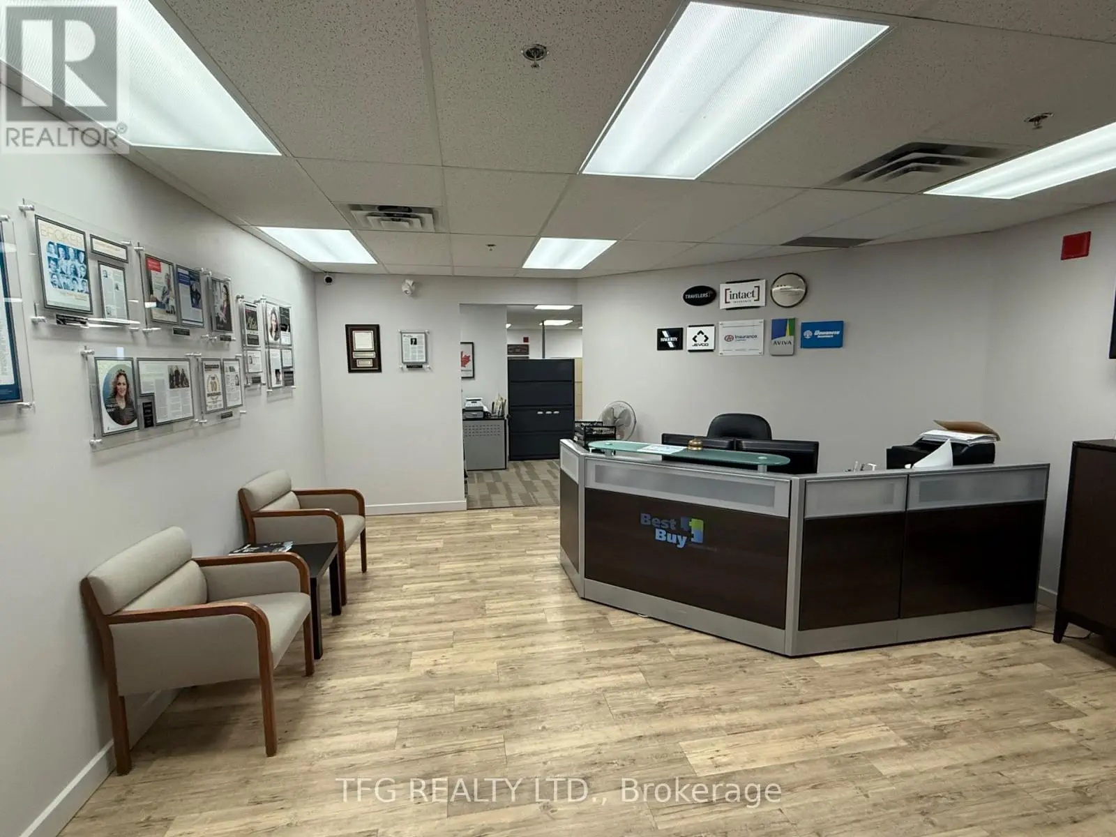 208 - 1 Rossland Road, Ajax, Ontario  L1Z 1Z2 - Photo 2 - E12109205