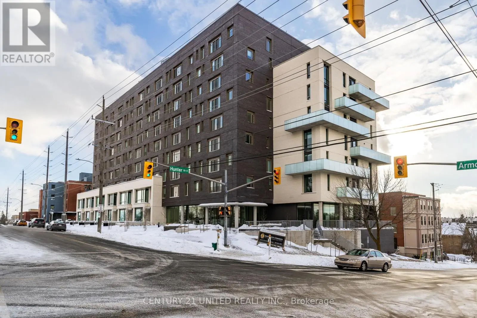 605 - 195 Hunter Street E, Peterborough, Ontario  K9H 1G9 - Photo 2 - X12109598