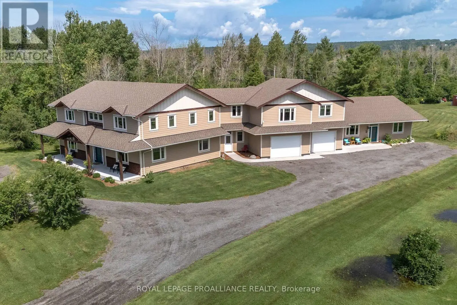 190 Lakeshore Road, Brighton, Ontario  K0K 1H0 - Photo 2 - X12109879