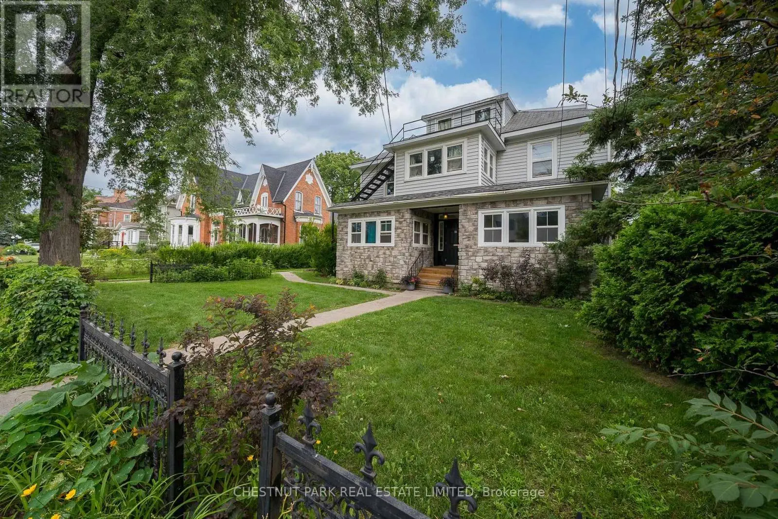 47 King Street, Prince Edward County, Ontario  K0K 2T0 - Photo 1 - X12003211