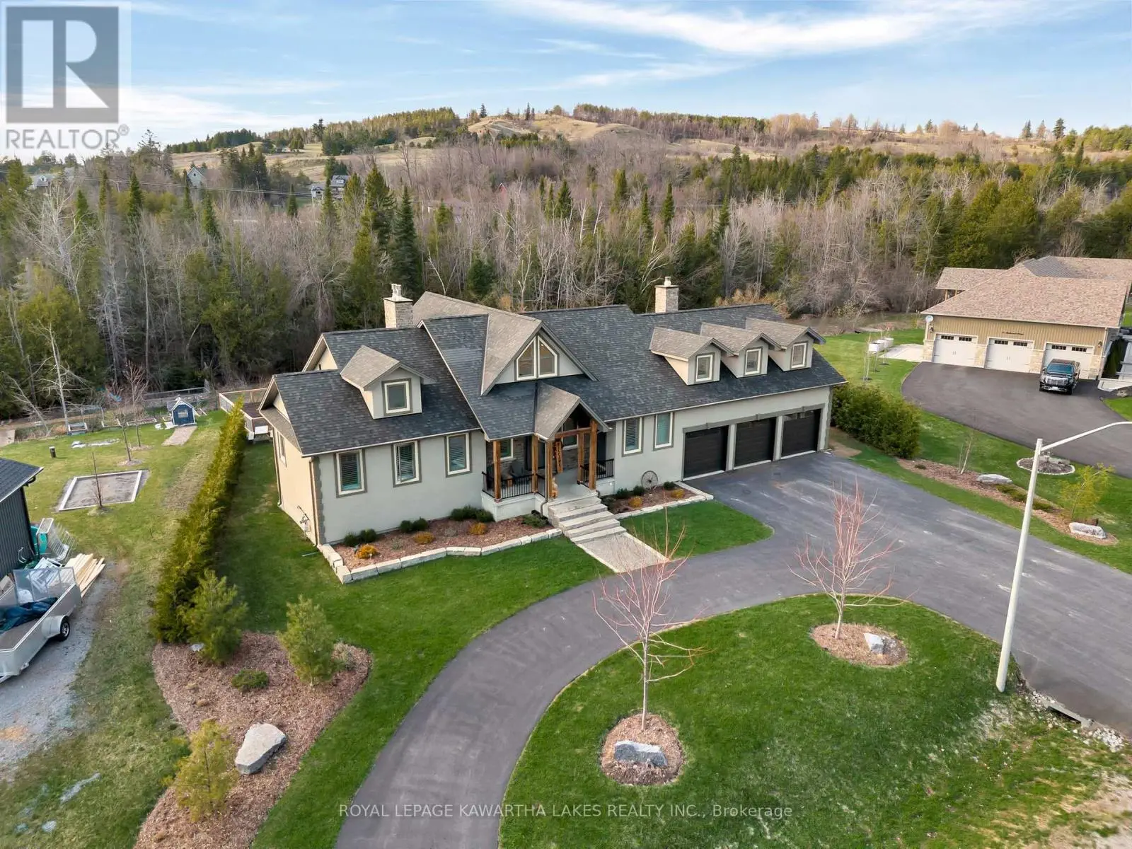 29 Rustlewood Avenue, Kawartha Lakes, Ontario  L0A 1A0 - Photo 3 - X12109681