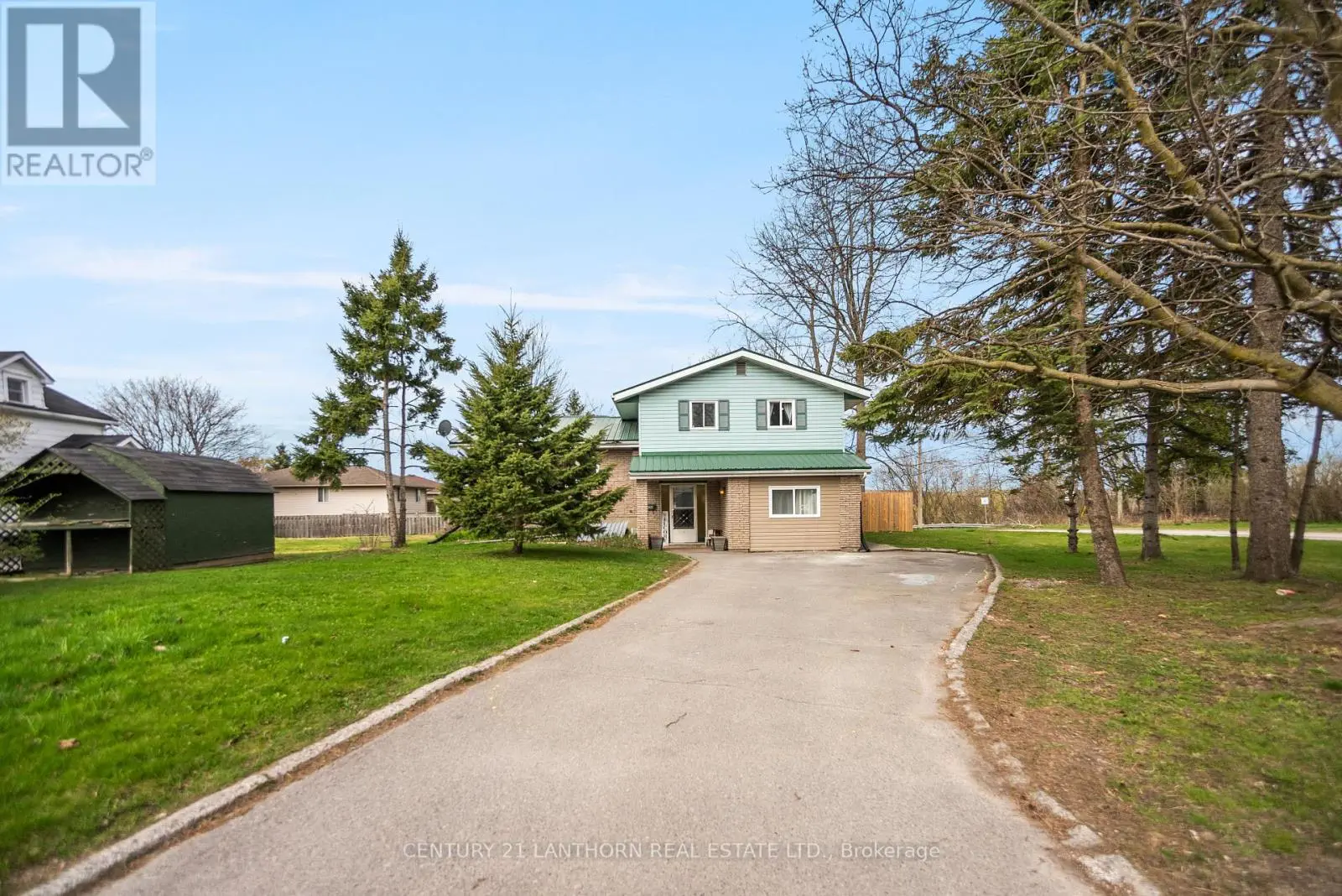 236 Reid Street, Quinte West, Ontario  K8V 5W3 - Photo 2 - X12111948