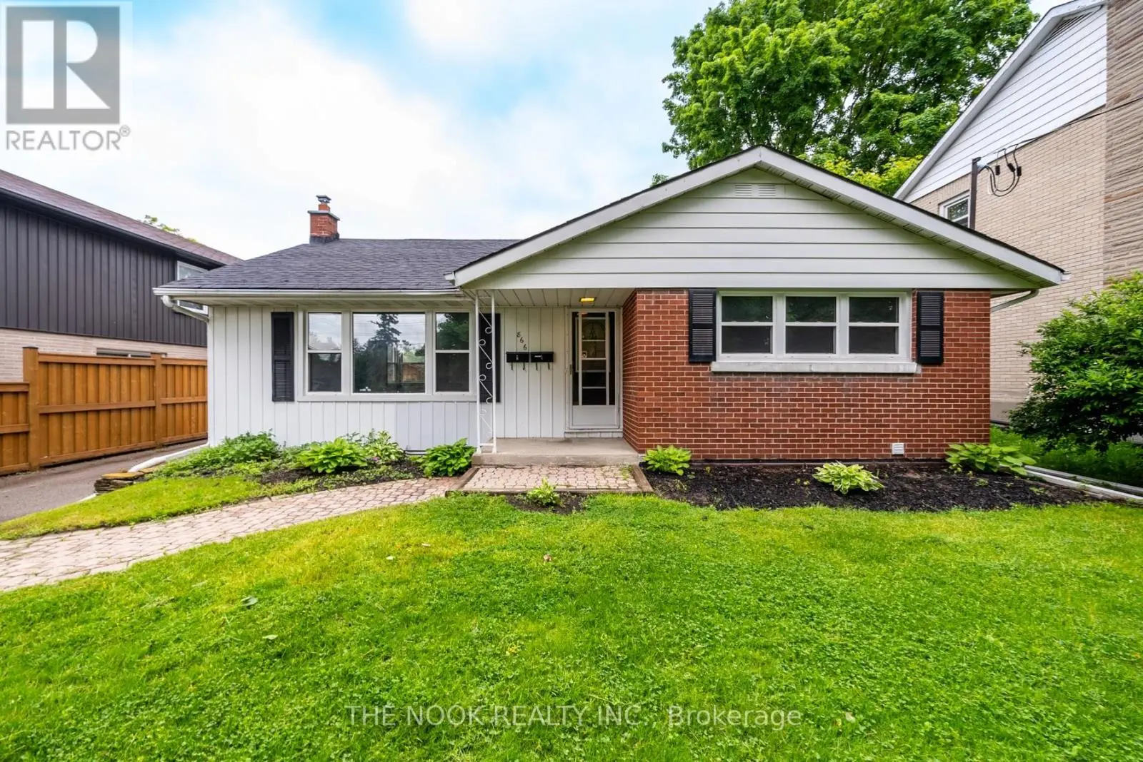 866 REGENT DRIVE, Oshawa, Ontario