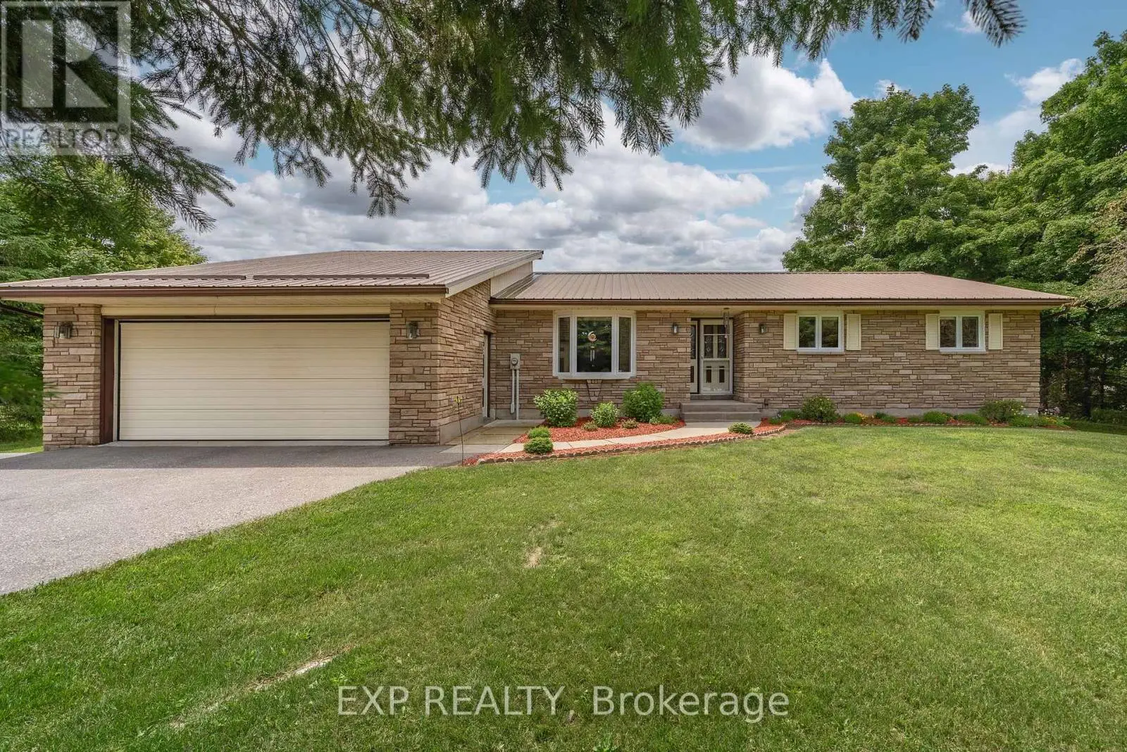 2106 County Road 30 Road N, Brighton, Ontario  K0K 1H0 - Photo 1 - X12112089
