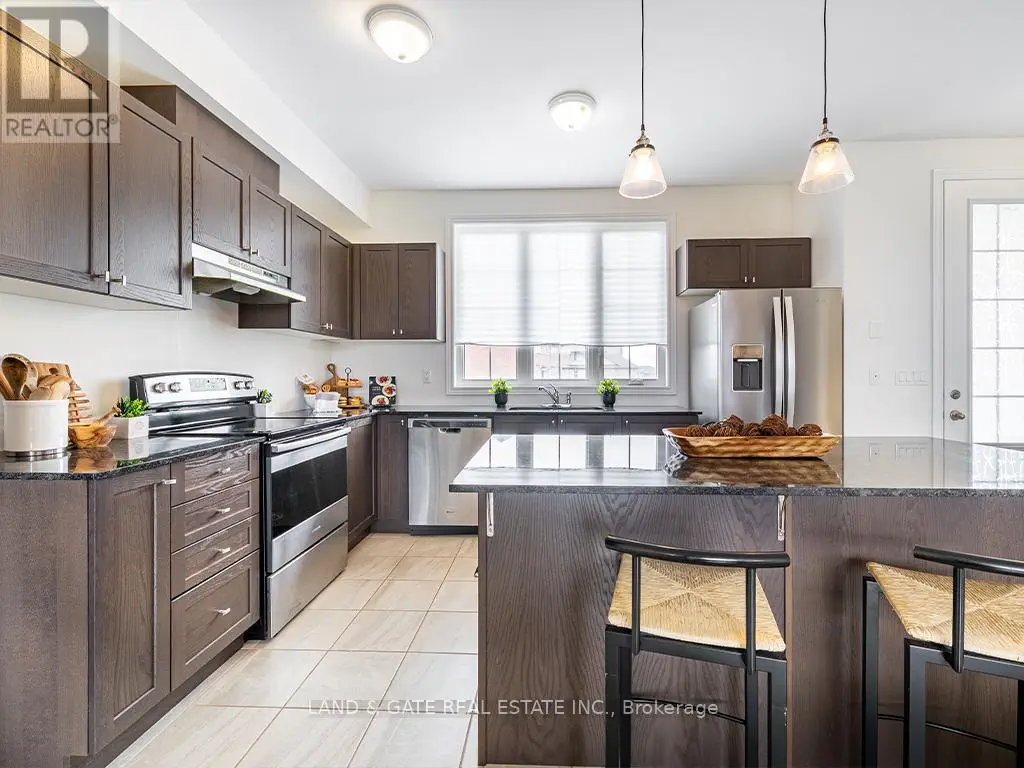 87 Summer Breeze Drive, Prince Edward County, Ontario  K0K 1L0 - Photo 3 - X12112254
