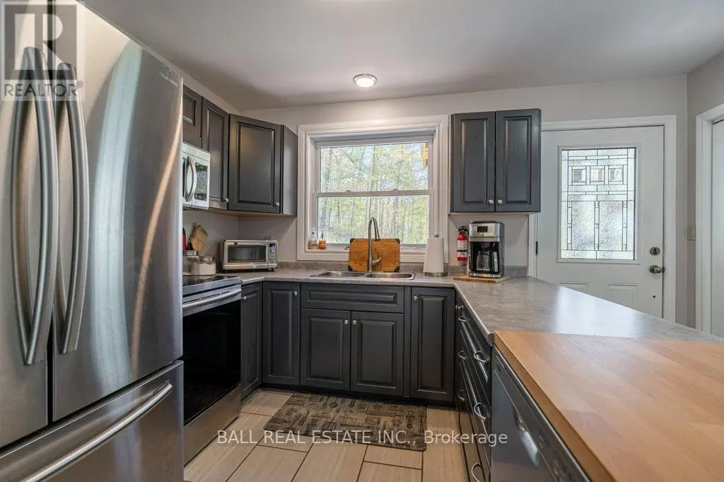 75 Woodlawn Drive, Trent Hills, Ontario  K0L 1Y0 - Photo 2 - X12110480