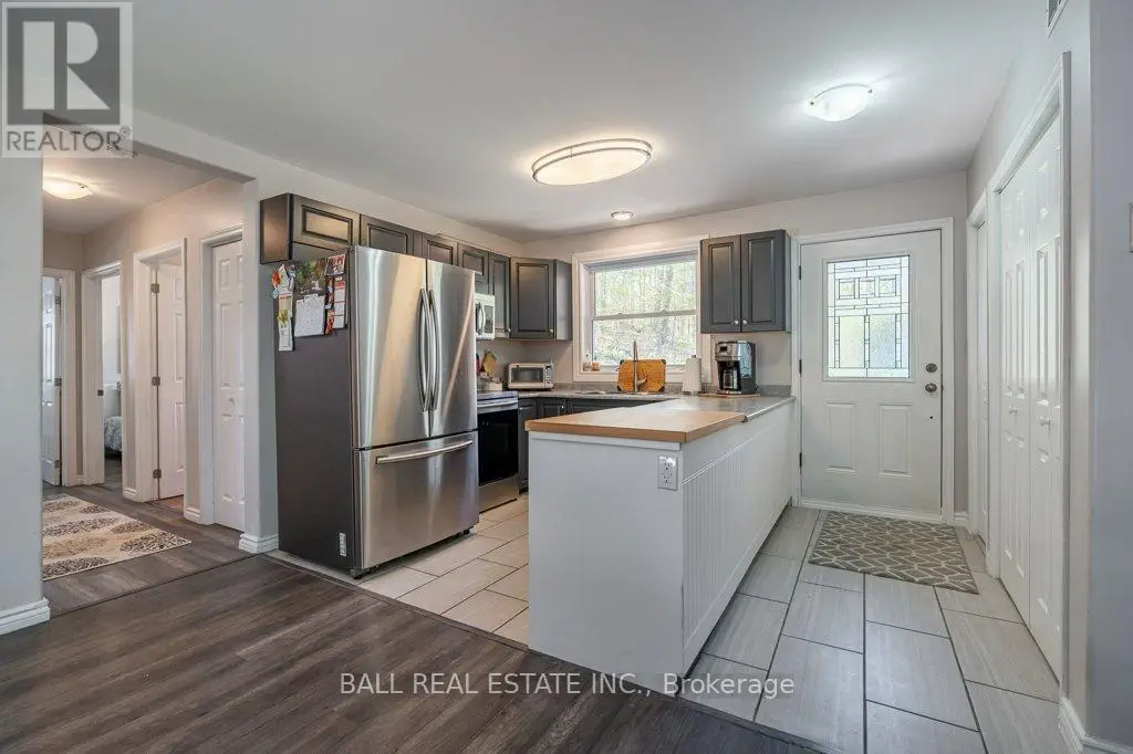 75 Woodlawn Drive, Trent Hills, Ontario  K0L 1Y0 - Photo 3 - X12110480