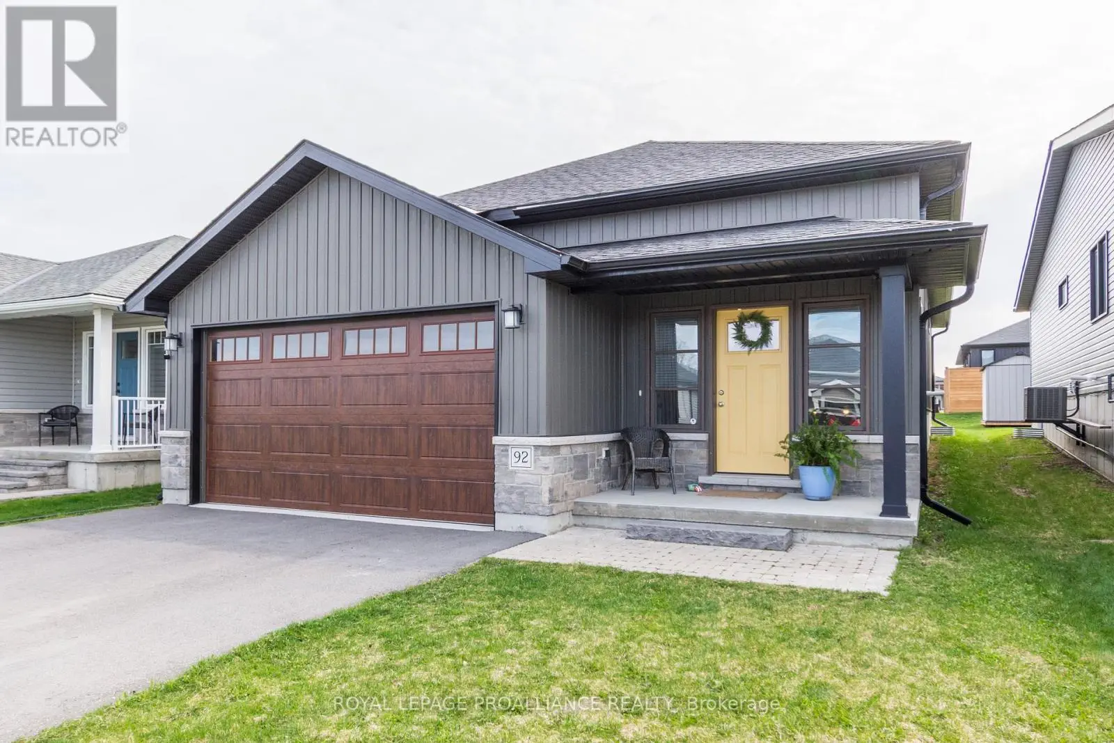 92 Meagan Lane, Quinte West, Ontario  K0K 2C0 - Photo 1 - X12112766