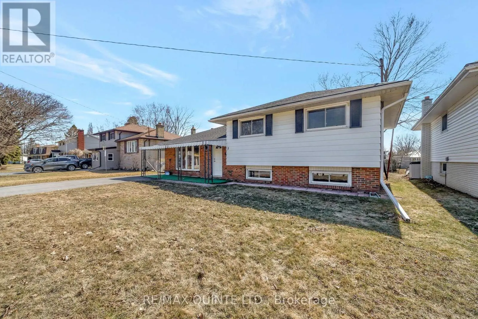 5 Joyce Crescent, Belleville, Ontario  K8N 1Y6 - Photo 2 - X12112879