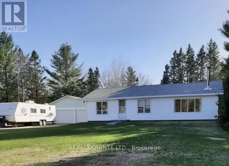 2063 Henderson Road, Frontenac, Ontario  K0H 1B0 - Photo 3 - X12112999