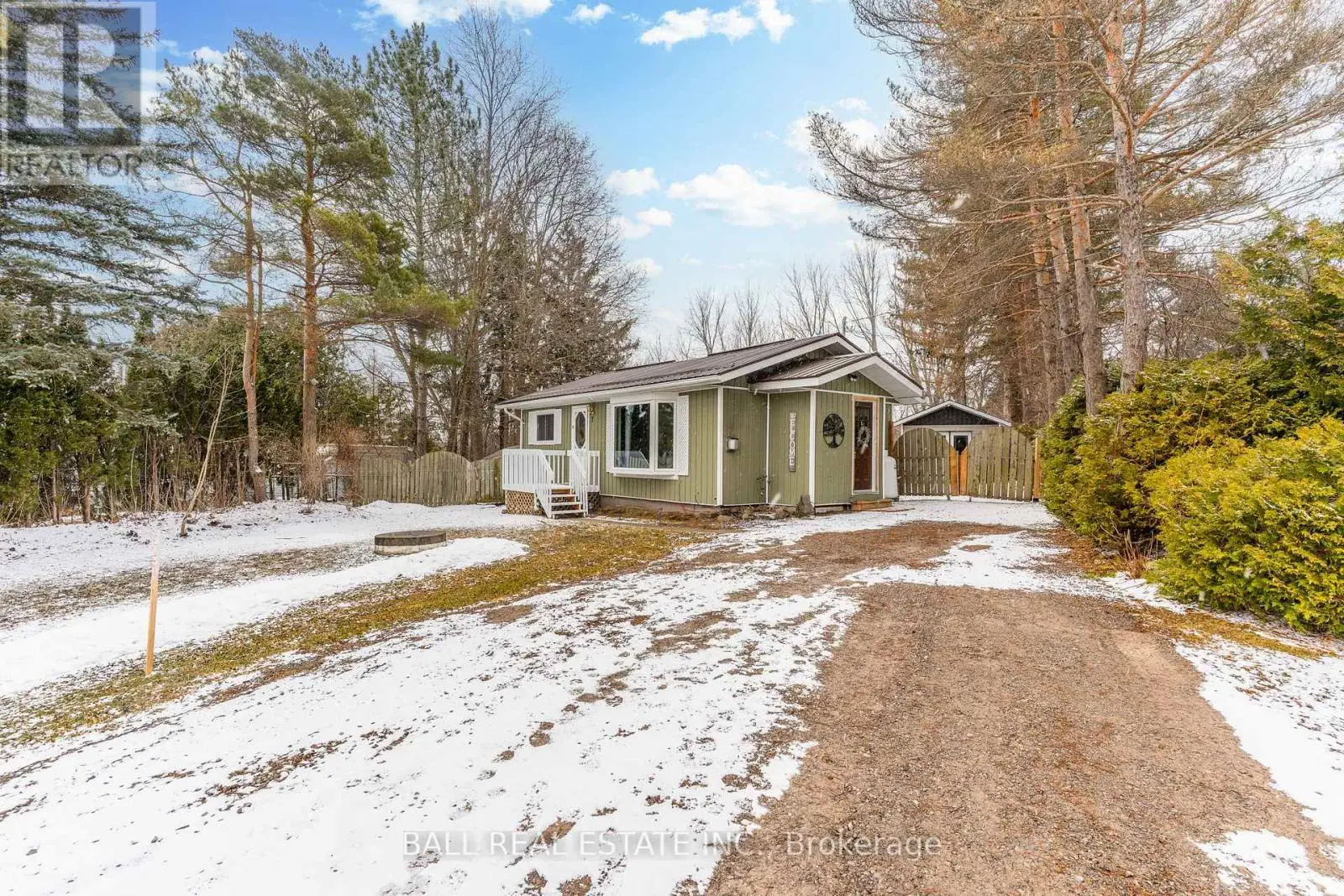 7 Hapley Circle, Kawartha Lakes, Ontario  K0M 1A0 - Photo 1 - X12113312