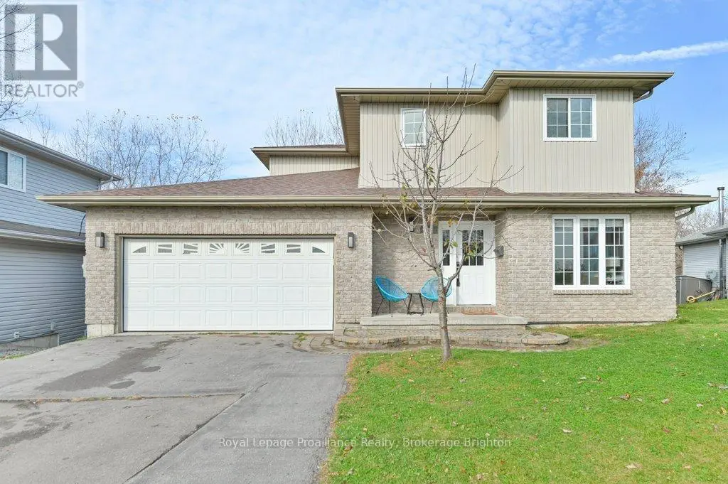 48 FLEMING ROAD, Quinte West, Ontario