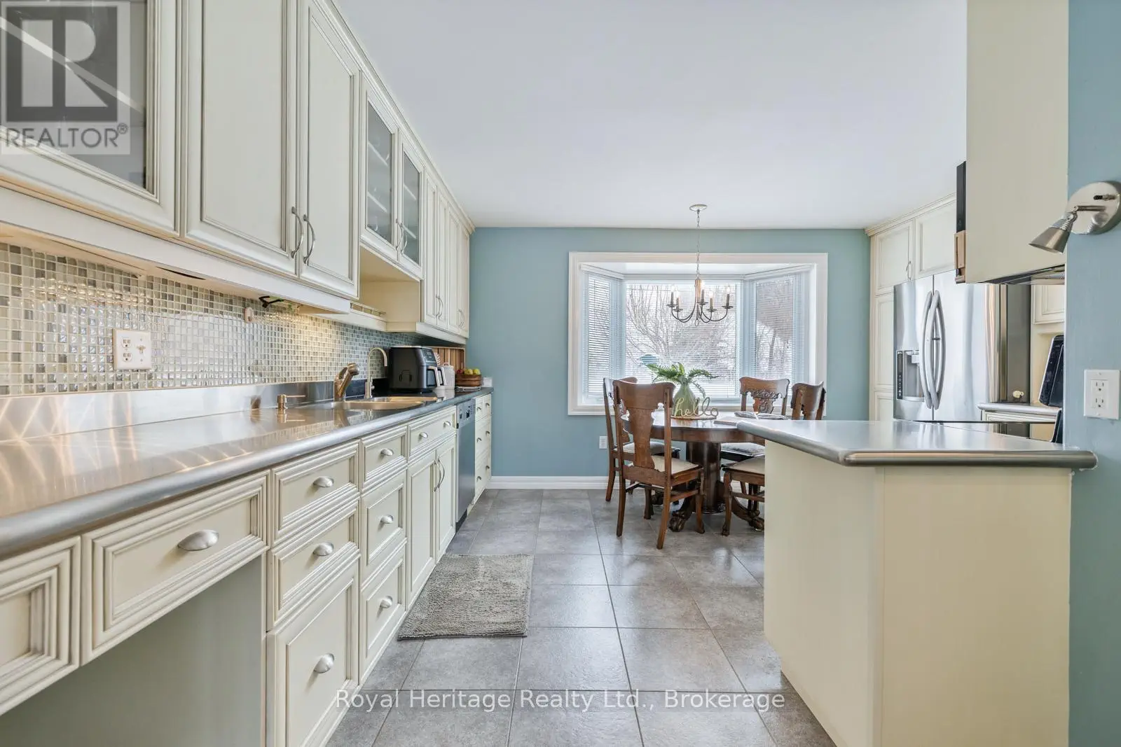 5348 Rice Lake Scenic Drive, Hamilton Township, Ontario  K0K 2E0 - Photo 3 - X12113900