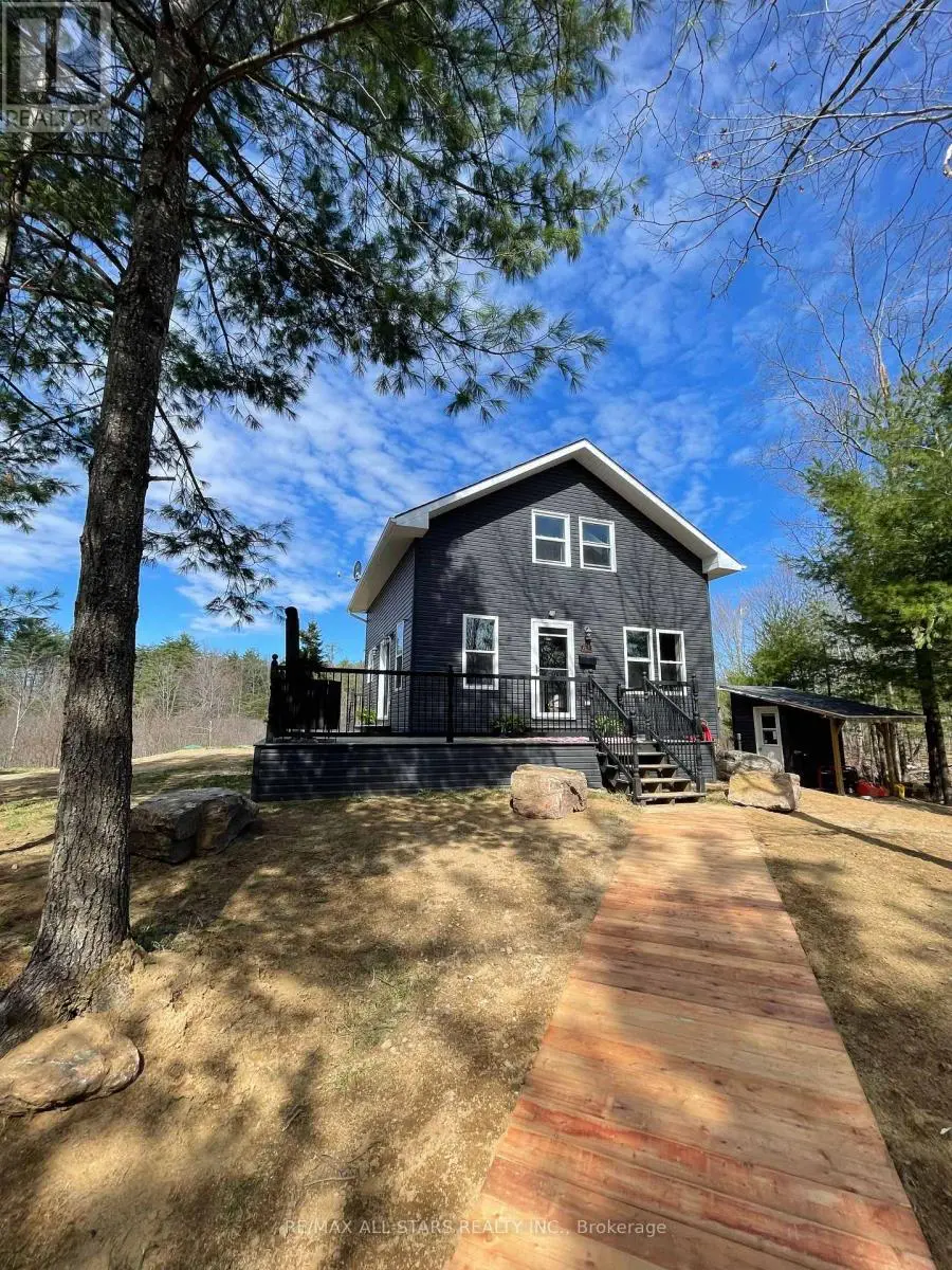 1295 Deep Bay Road, Minden Hills, Ontario  K0M 2L0 - Photo 3 - X12111566