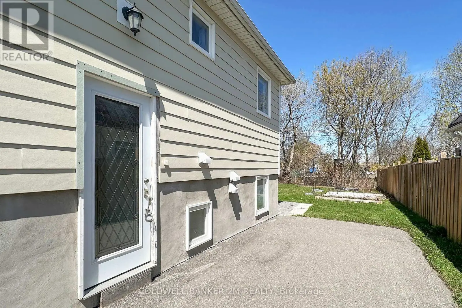 2 - 230 Annis Street, Oshawa, Ontario  L1H 3P4 - Photo 3 - E12114576