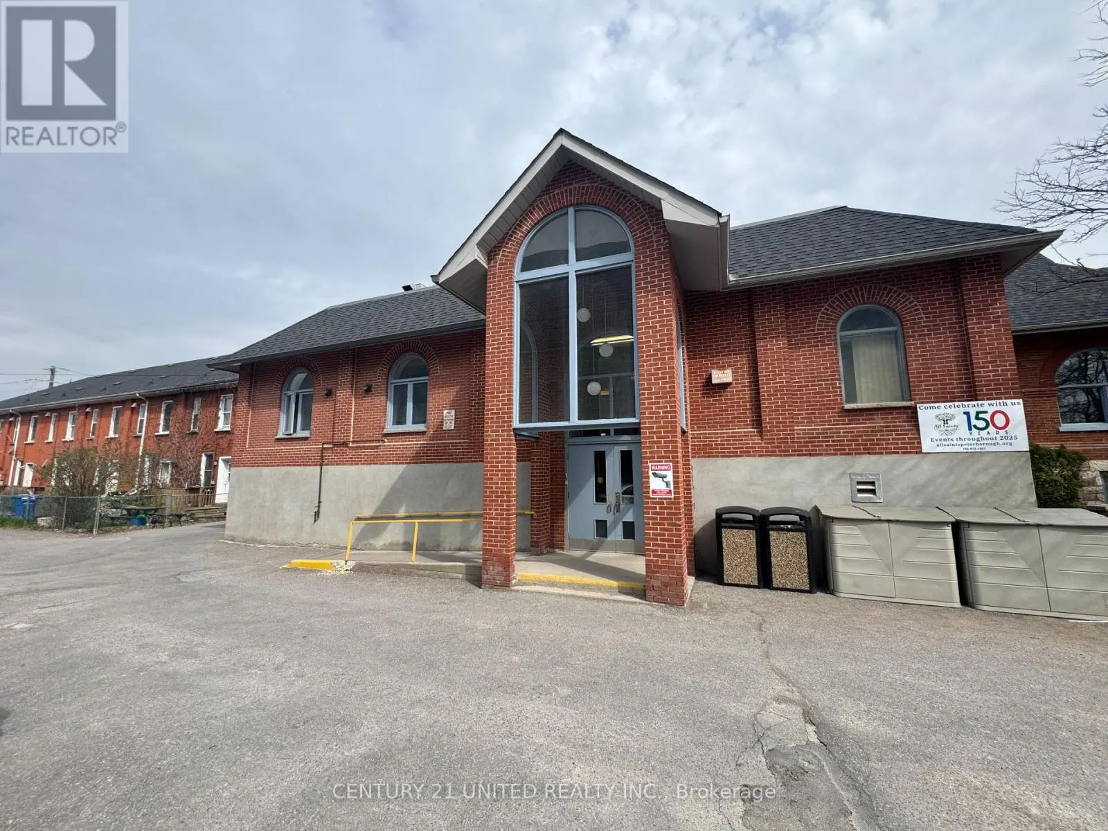 Lower - 235 Rubidge Street, Peterborough Central, Ontario  K9J 3N9 - Photo 1 - X12115072