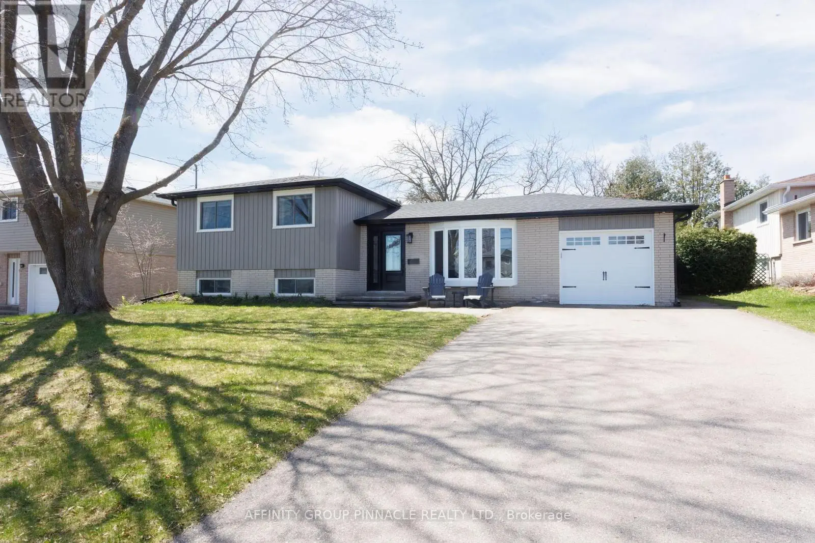 19 MOHAWK DRIVE, Kawartha Lakes, Ontario