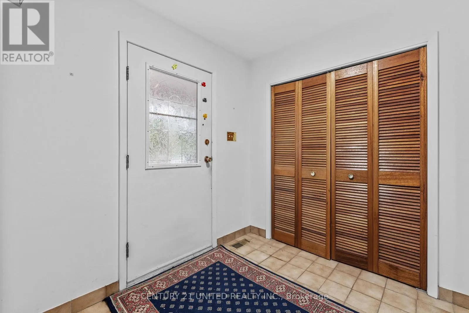 1219 Bridle Drive, Peterborough West, Ontario  K9J 7J7 - Photo 3 - X12115507