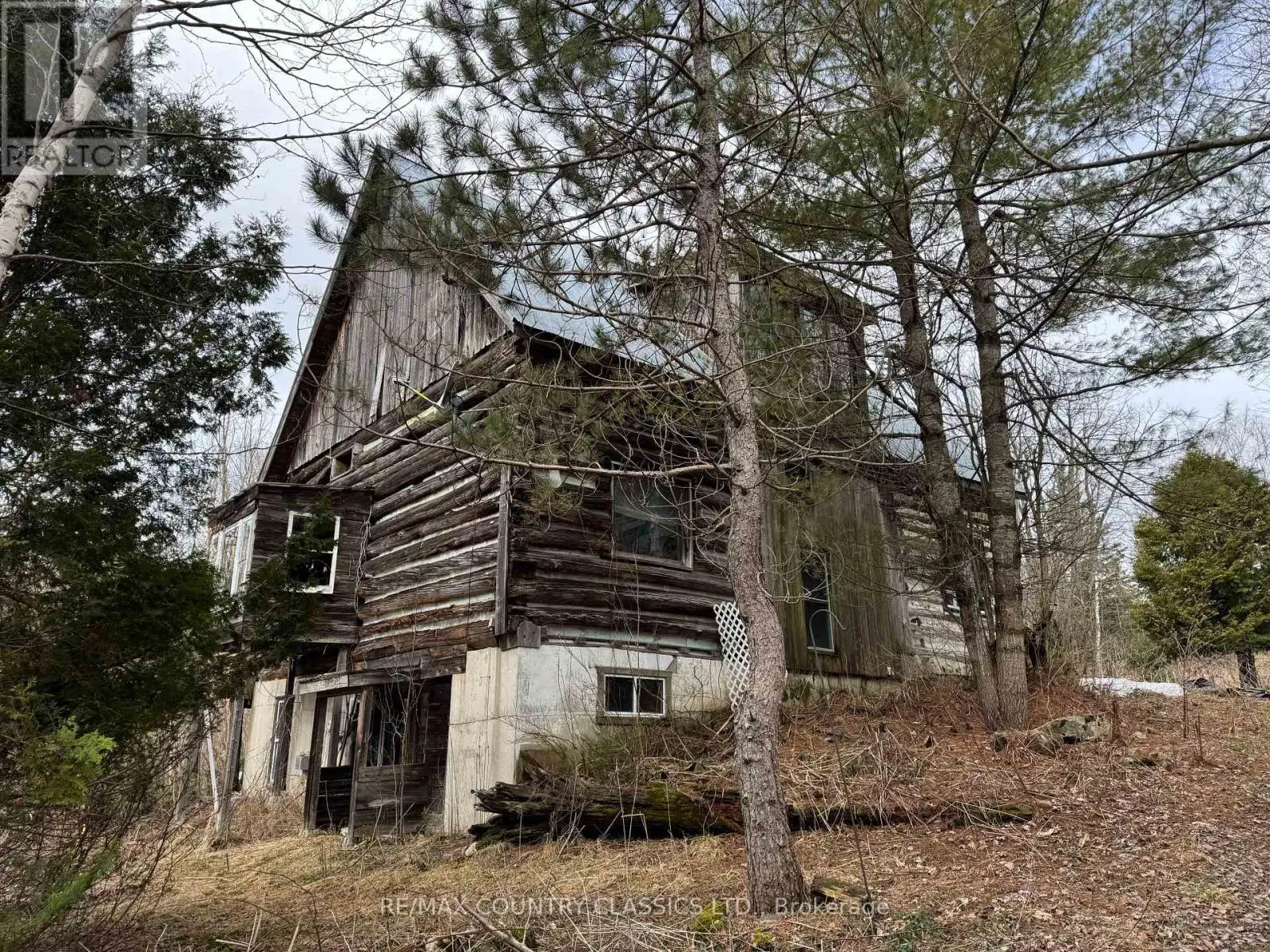 790 Mcdonald Mine Road, Hastings Highlands, Ontario  K0L 1C0 - Photo 2 - X12115088