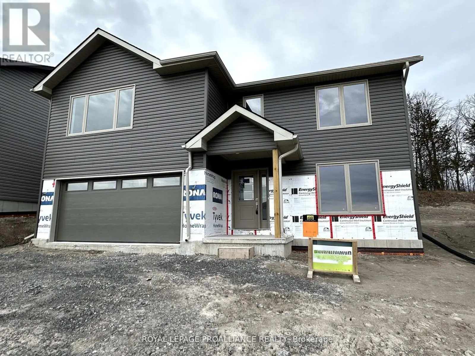61 Meagan Lane, Quinte West, Ontario  K0K 2C0 - Photo 1 - X12117510