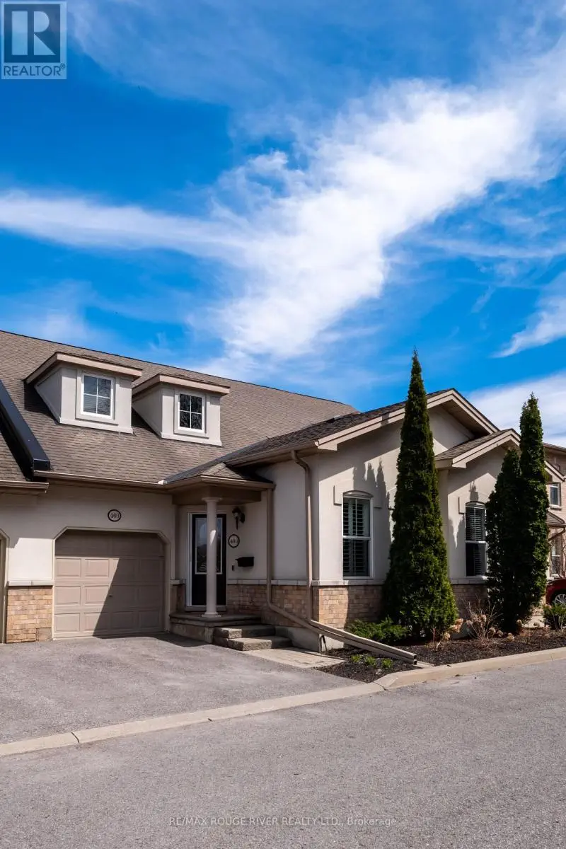 403 - 120 University Avenue E, Cobourg, Ontario  K9A 0A9 - Photo 2 - X12117559