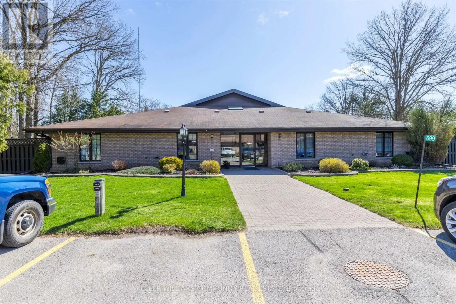 #5-699 Whitaker Street, Peterborough, Ontario  K9H 7K3 - Photo 1 - X12117830