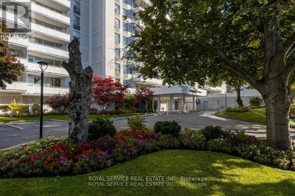 1008 - 10 Parkway Forest Drive, Toronto, Ontario  M2J 1L3 - Photo 3 - C12118114