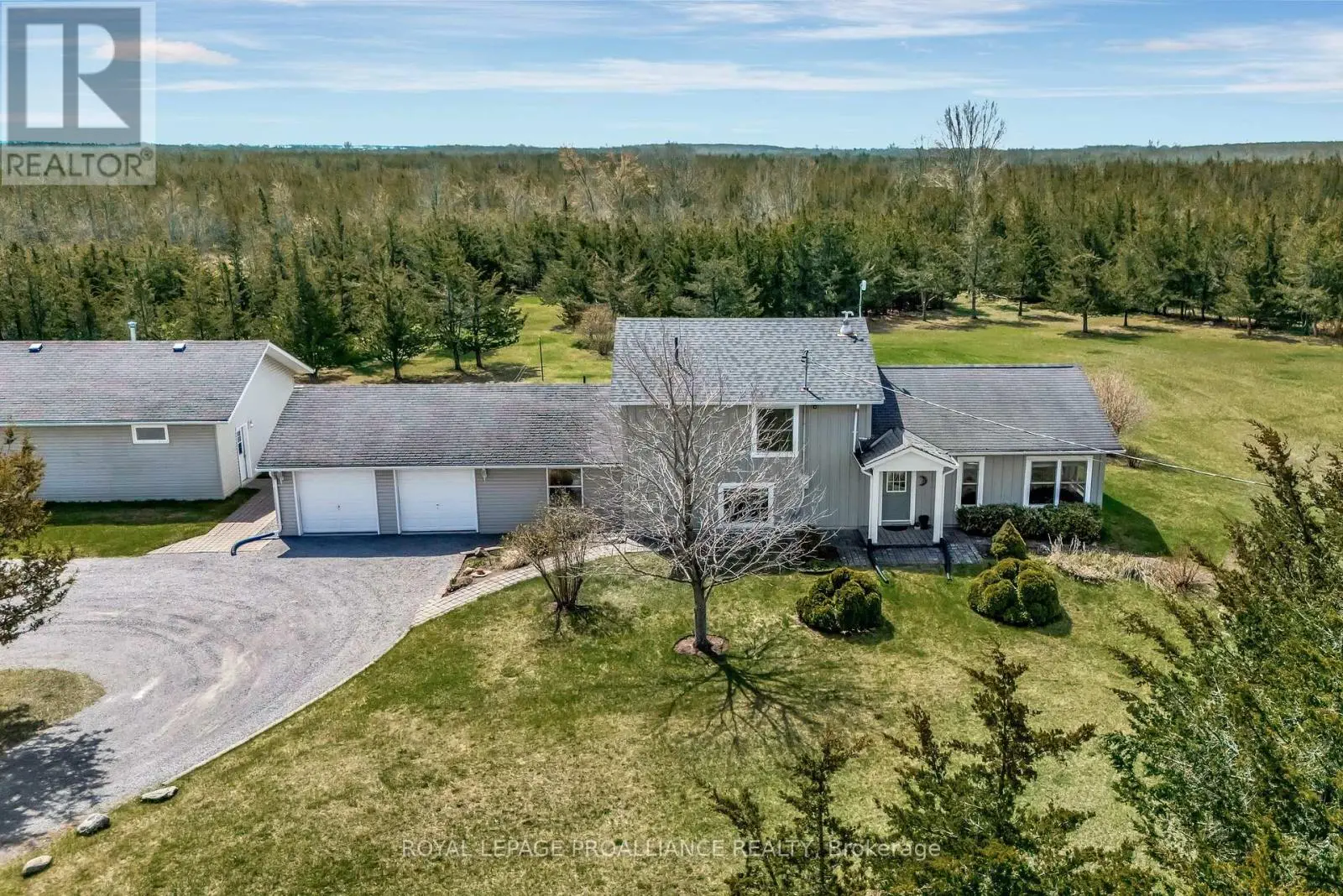 2508 County Rd 7 Road, Prince Edward County, Ontario  K0K 2T0 - Photo 1 - X12118410