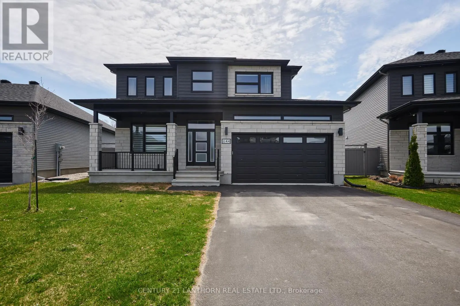 1144 Avignon Street, Russell, Ontario  K0A 1W0 - Photo 1 - X12118920