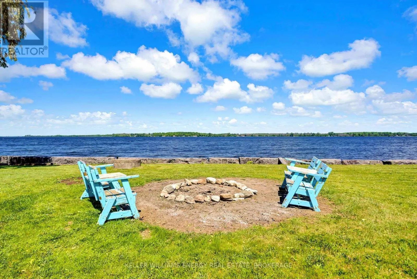 17 Gilchrist Lane, Prince Edward County, Ontario  K0K 2T0 - Photo 2 - X12119074