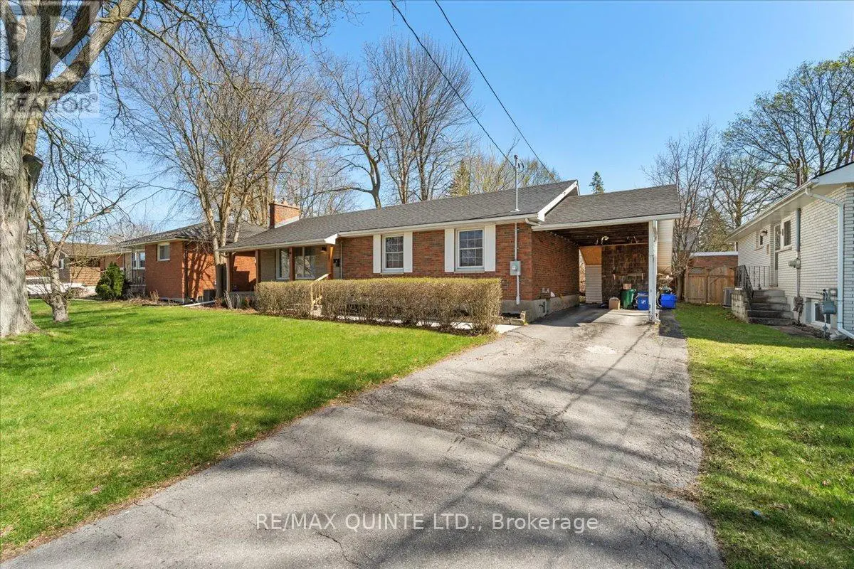 505 Victoria Avenue, Belleville, Ontario  K8N 2G4 - Photo 2 - X12119106