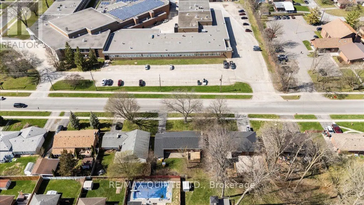 505 Victoria Avenue, Belleville, Ontario  K8N 2G4 - Photo 3 - X12119106