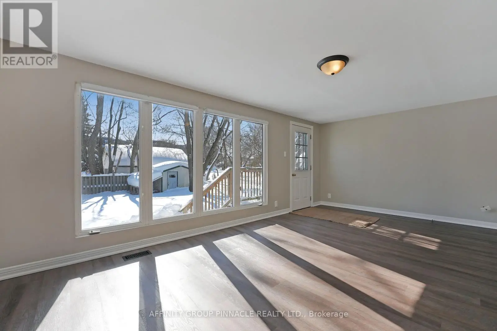113 Durham Street W, Kawartha Lakes, Ontario  K9V 2R3 - Photo 2 - X11983324