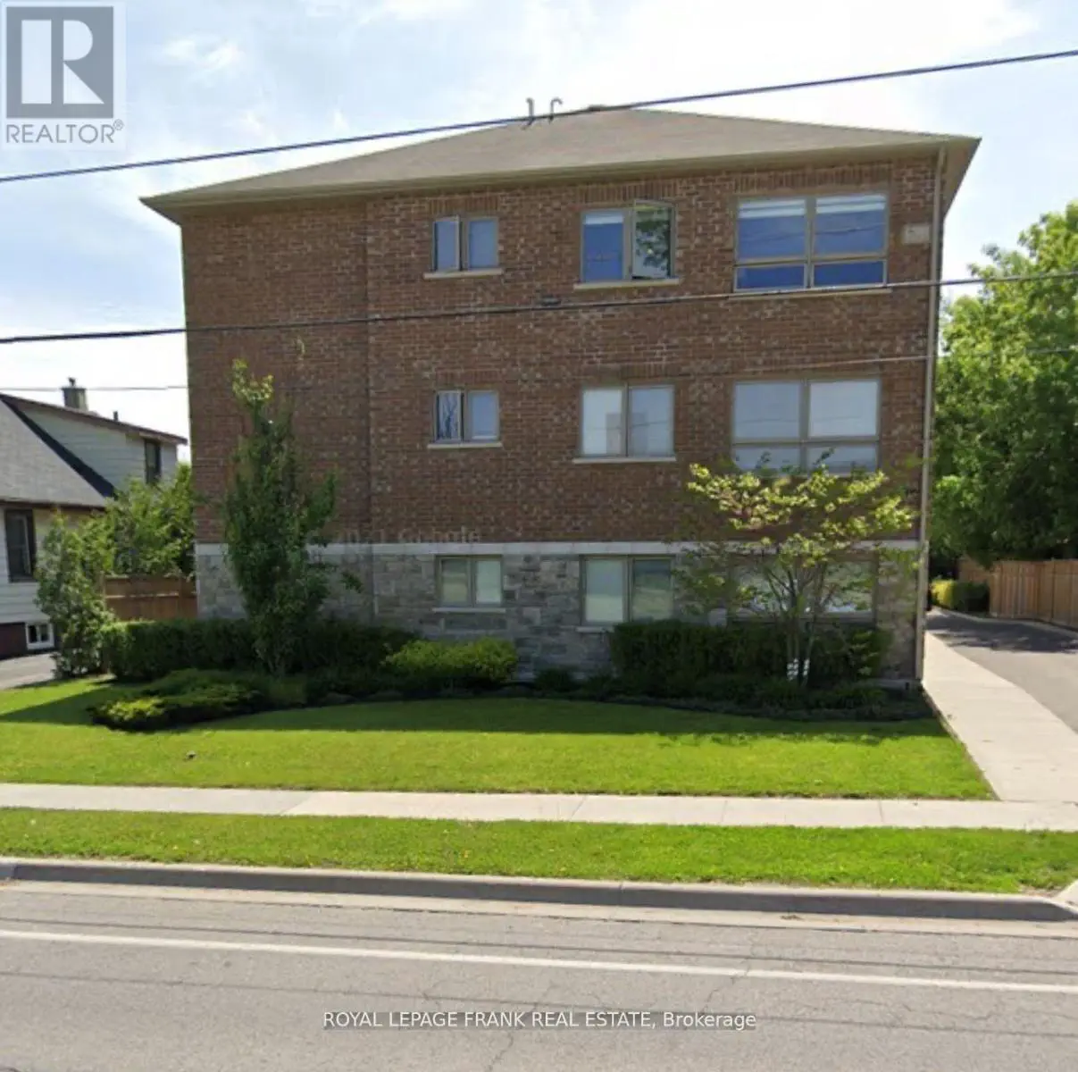 1418 Simcoe Street S, Oshawa, Ontario  L1H 4M4 - Photo 1 - E12119490