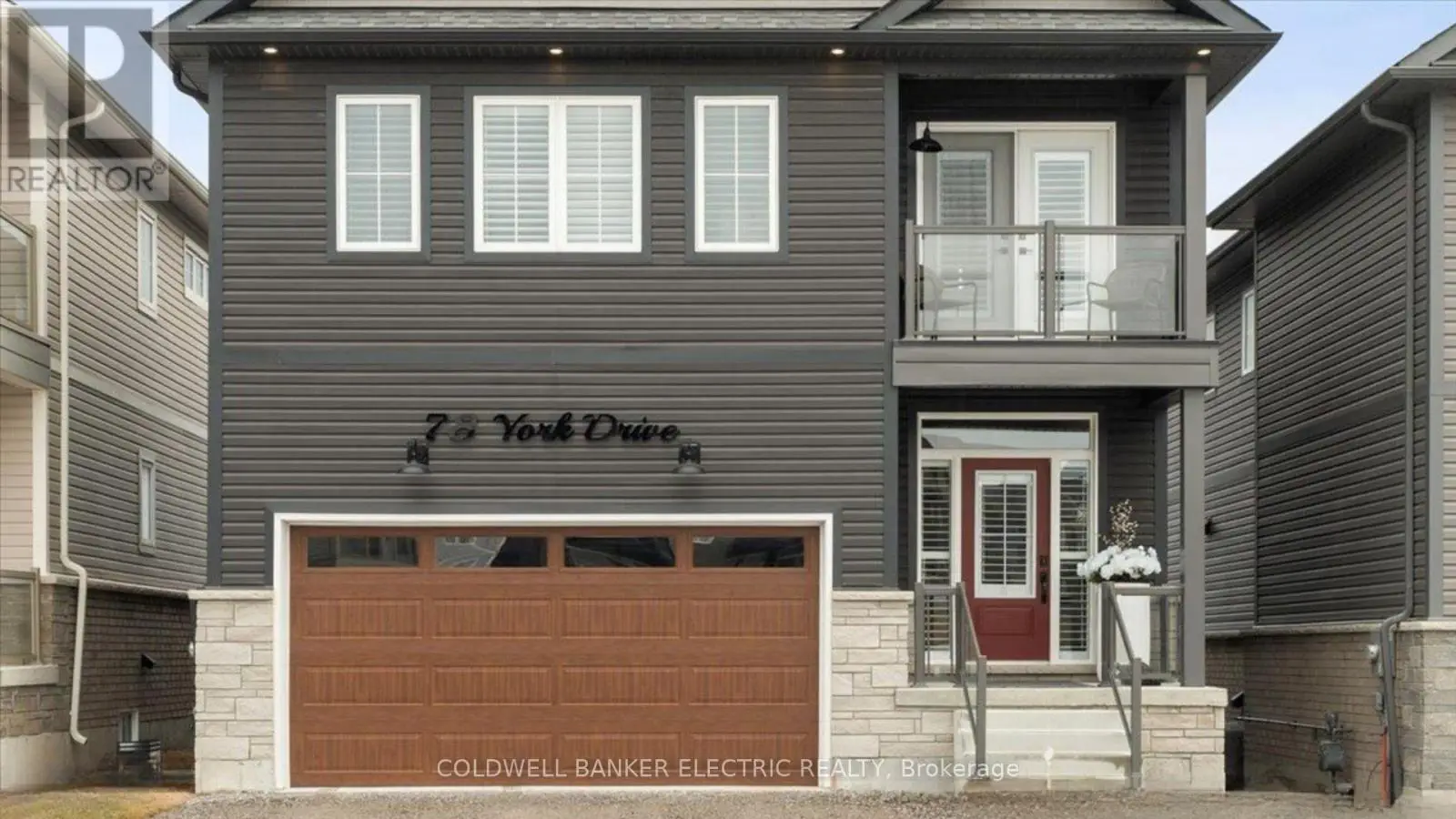 78 York Drive, Peterborough North, Ontario  K9K 0H7 - Photo 3 - X12120450