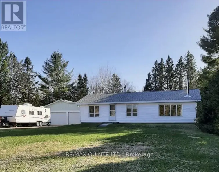 2063 Henderson Road, Frontenac, Ontario  K0H 1B0 - Photo 1 - X12112999