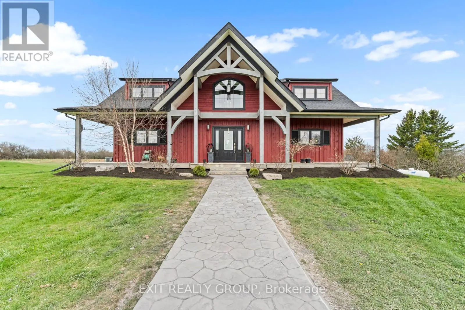 20851 Loyalist Parkway, Prince Edward County, Ontario  K0K 1T0 - Photo 1 - X12120551