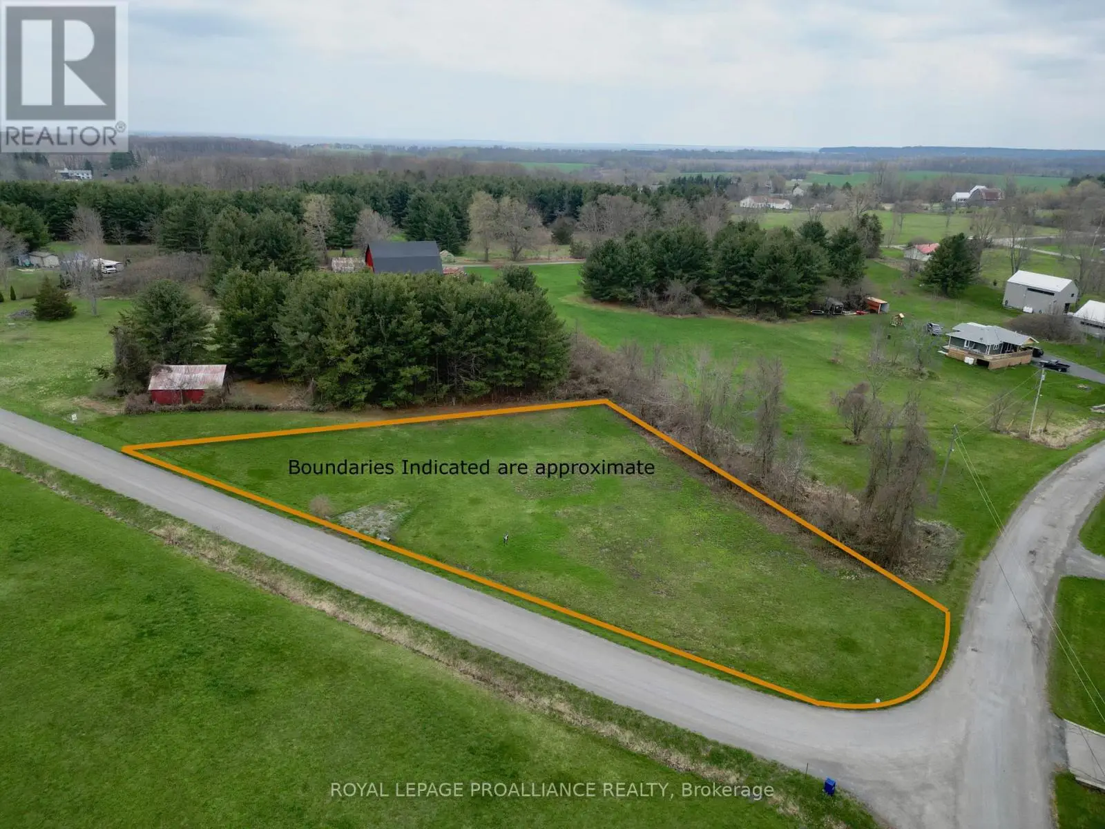 489 Prinyers Cove Crescent, Prince Edward County, Ontario  K0K 2T0 - Photo 2 - X12119816