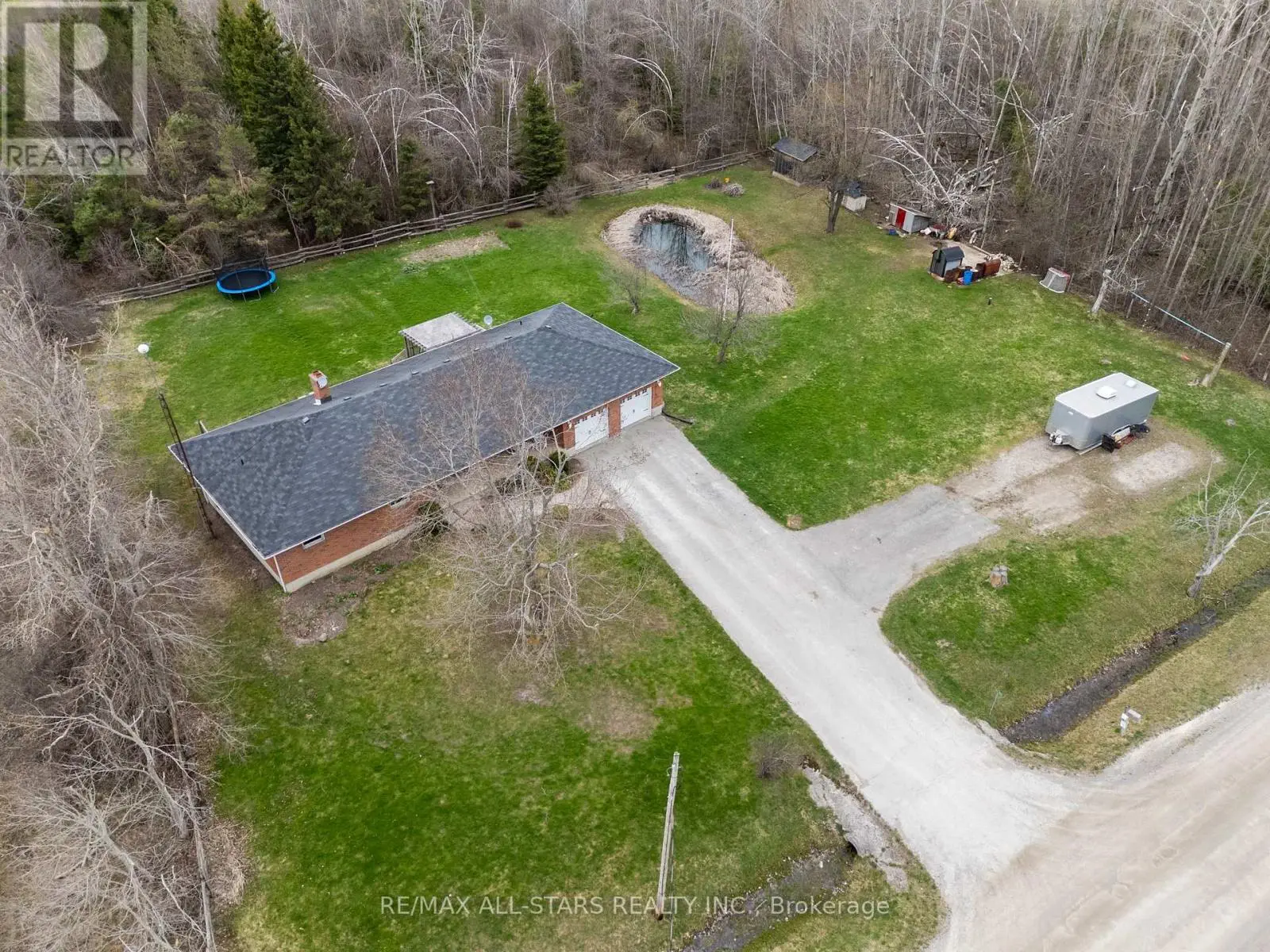 863 Linden Valley Road, Kawartha Lakes, Ontario  K0M 2T0 - Photo 3 - X12122298