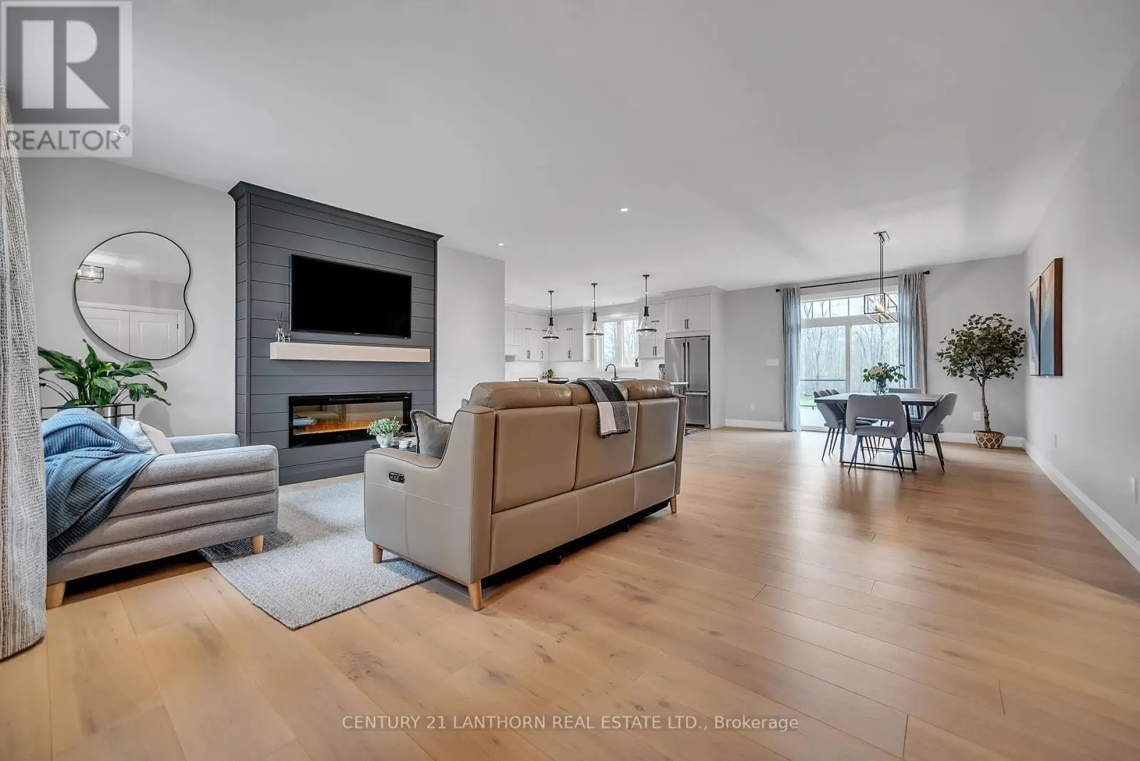 37 Rapids Road, Tweed, Ontario  K0K 3H0 - Photo 3 - X12123808